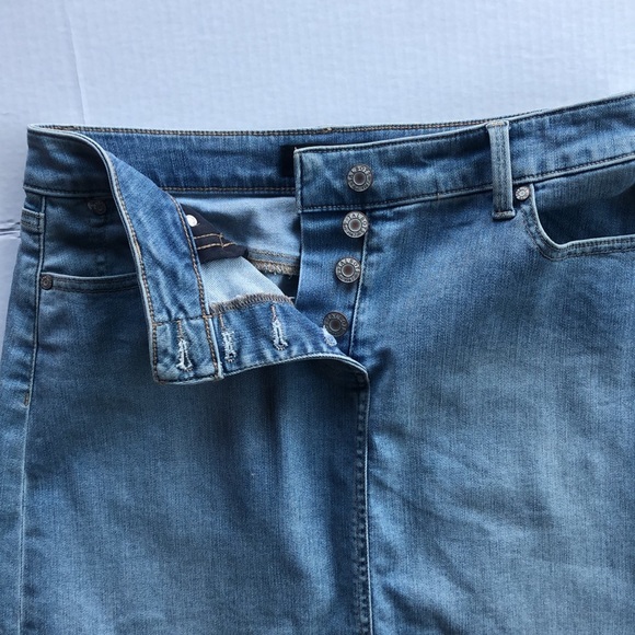 Talbots - Picture 7 of 13